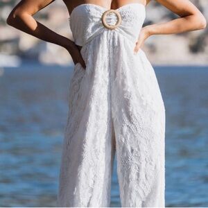 12th Tribe Bonjour White Lace Strapless Jumpsuit size small never worn w/ tag